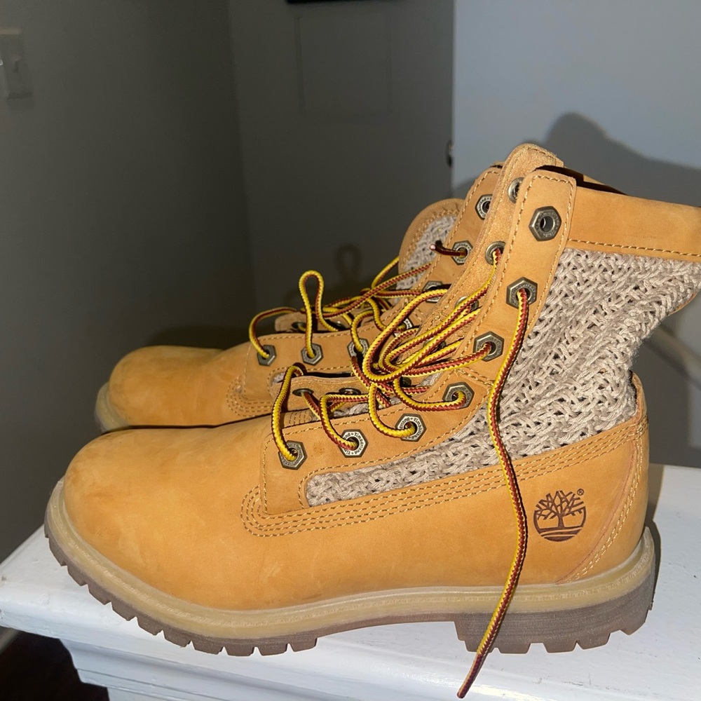 Timberland Honey Lace-Up Boots with Knit Detail